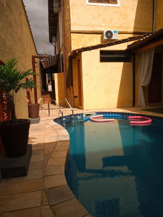 Chale De Charme Mandomai - Suites Com Cozinha Compacta, Suites Com Cooktop E Chale Com Cozinha 伊利亚贝拉 外观 照片