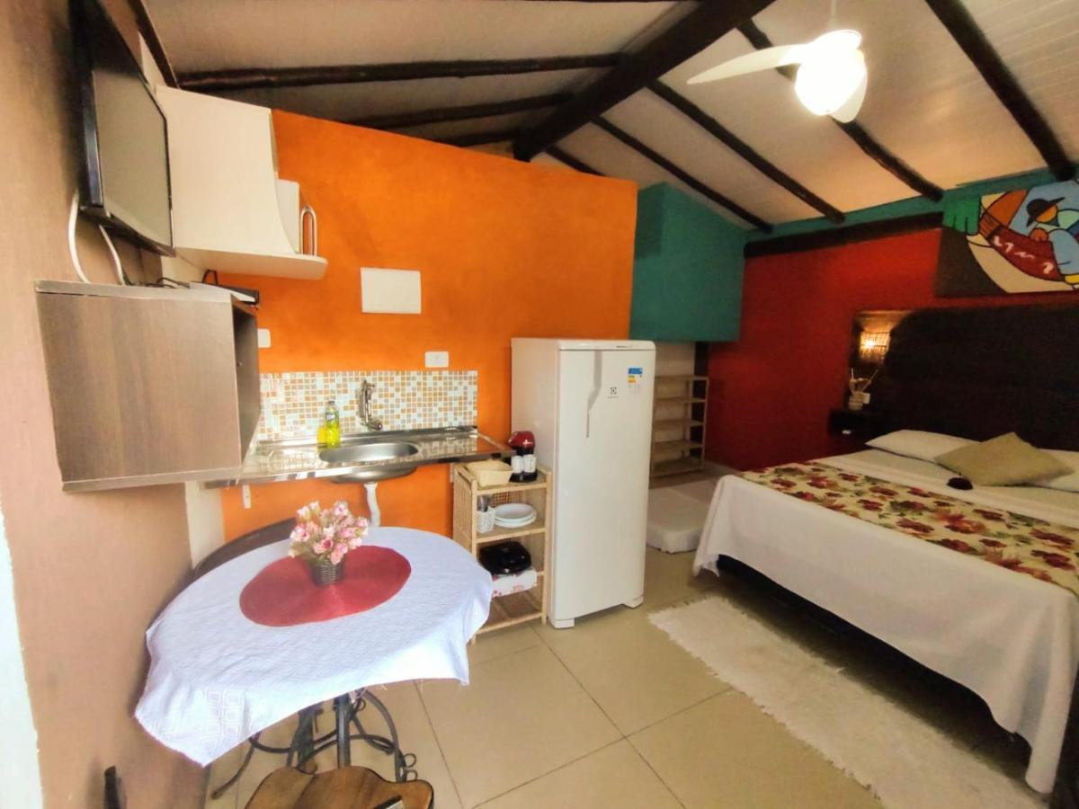 Chale De Charme Mandomai - Suites Com Cozinha Compacta, Suites Com Cooktop E Chale Com Cozinha 伊利亚贝拉 外观 照片